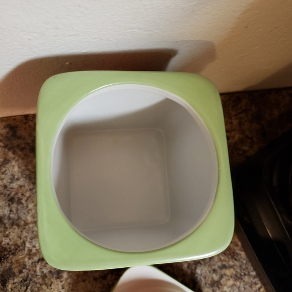 Vintage Oneida Label Collection Tea Candy Cannister Camellia Gifts Floral Coffee - Picture 6 of 9